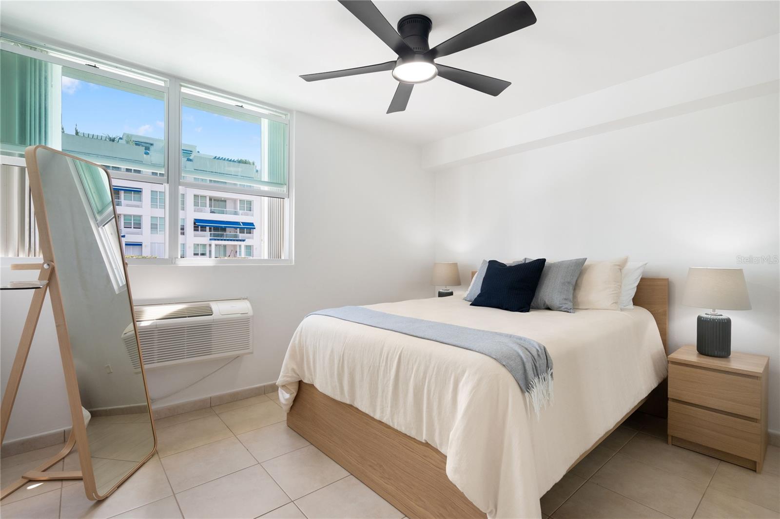 THE OCEAN CLUB AT SEVEN SEAS - Residential