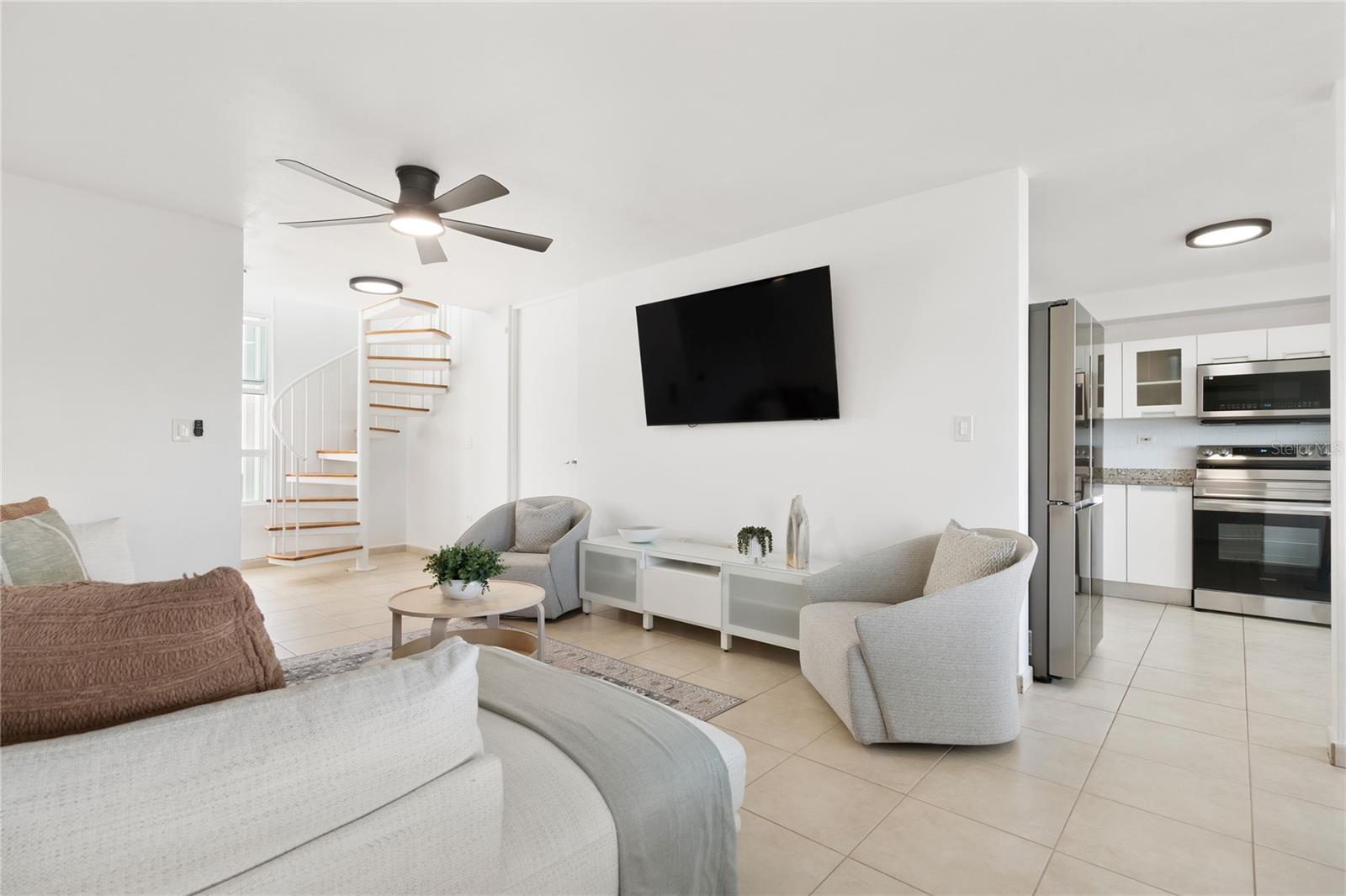 THE OCEAN CLUB AT SEVEN SEAS - Residential