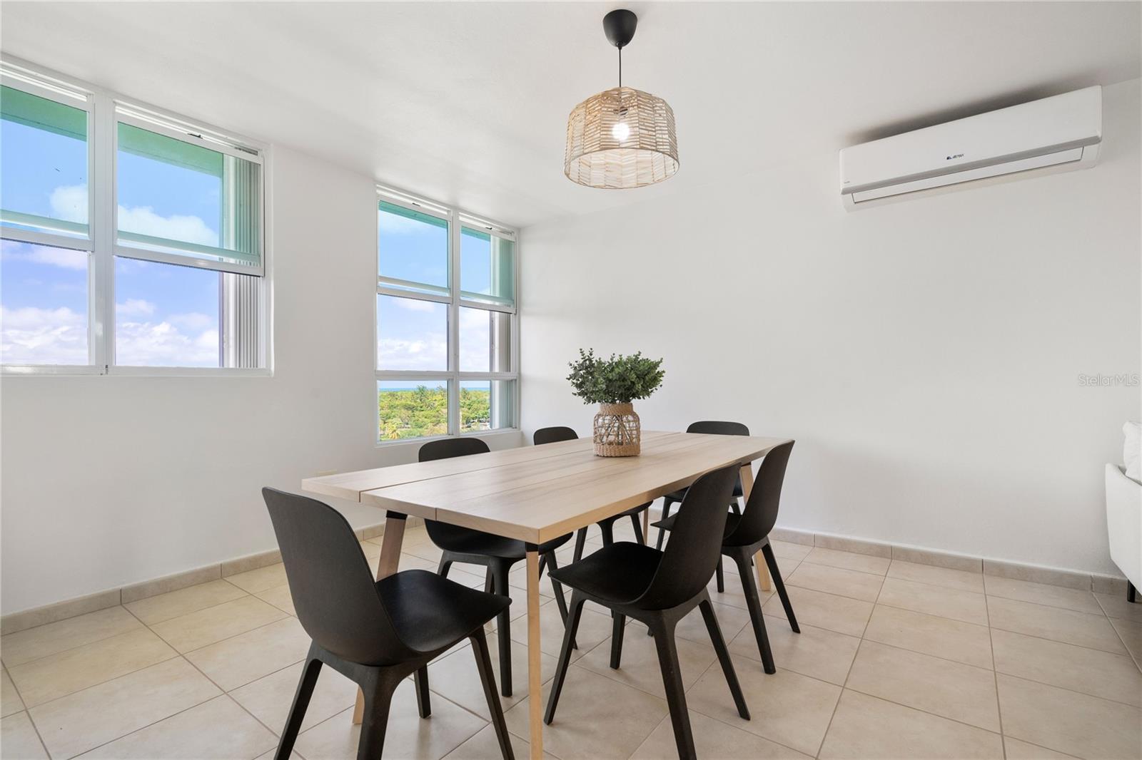 THE OCEAN CLUB AT SEVEN SEAS - Residential