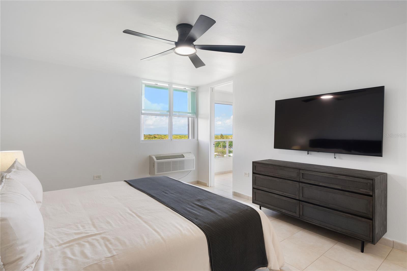 THE OCEAN CLUB AT SEVEN SEAS - Residential