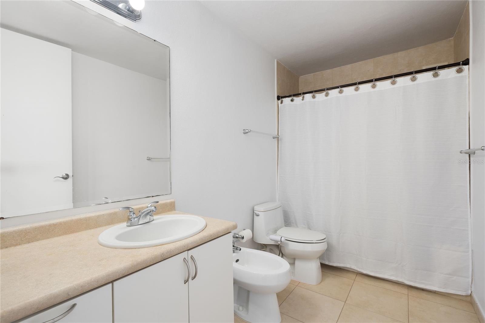 THE OCEAN CLUB AT SEVEN SEAS - Residential