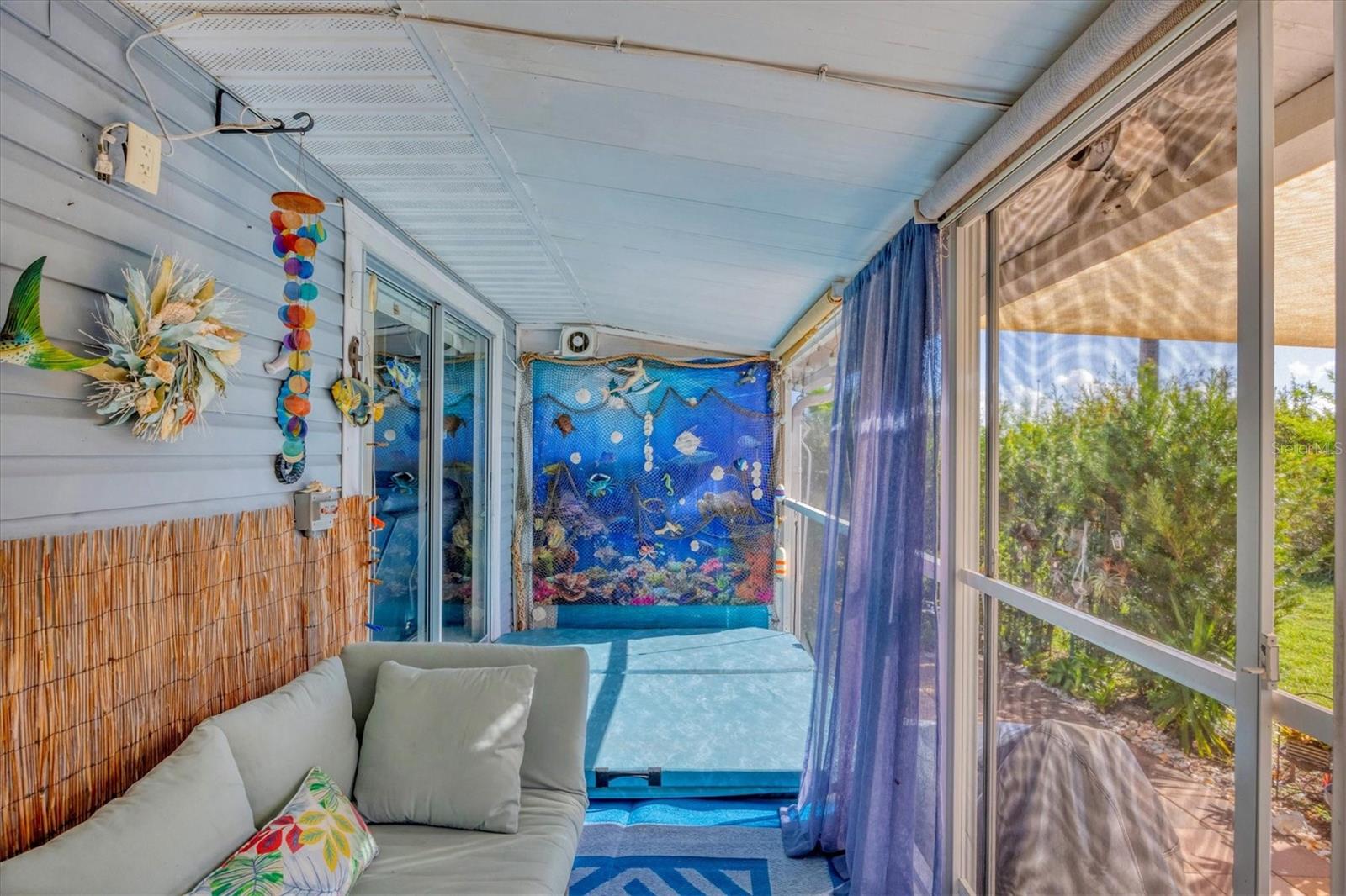 WATERWAYS PH 01 - Residential