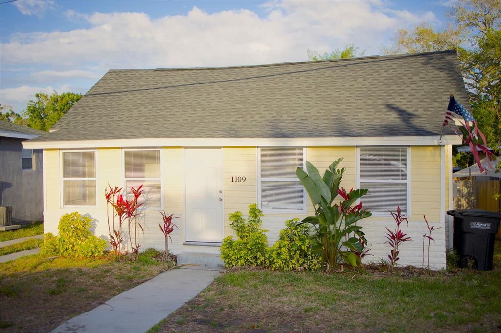 Photo of 1109 Blanche B Littlejohn Trail, Clearwater, FL 33755 (MLS # TB8498496)