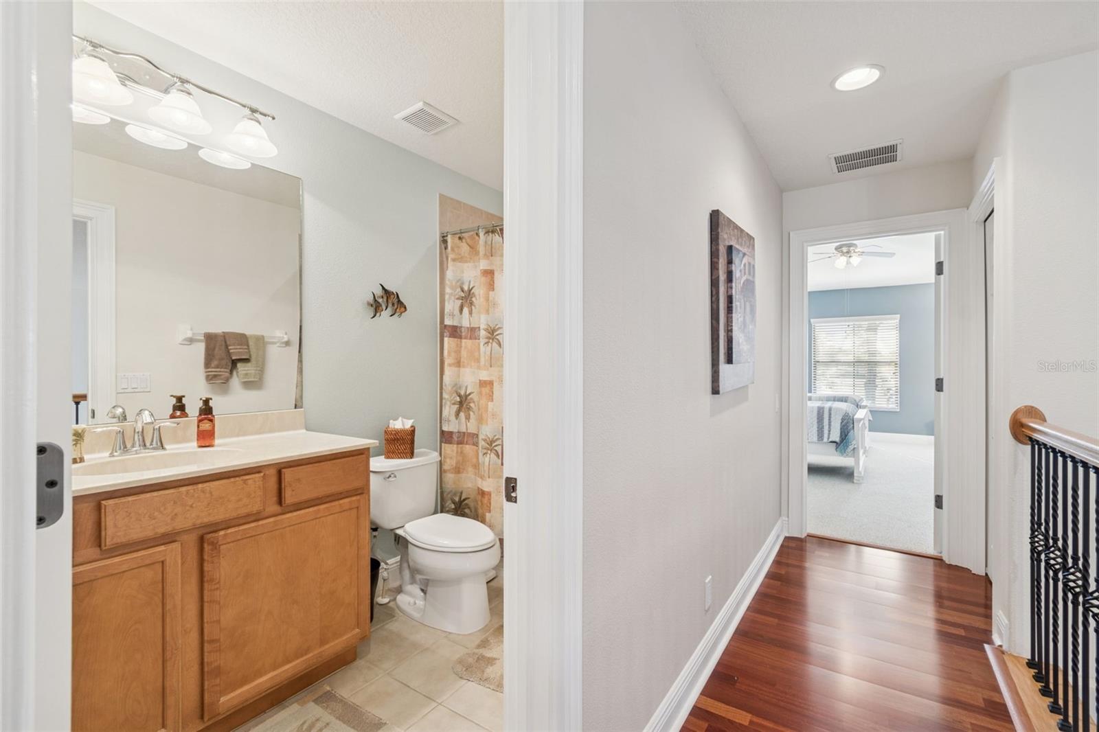 BEACON TRACE TWNHMS - Residential