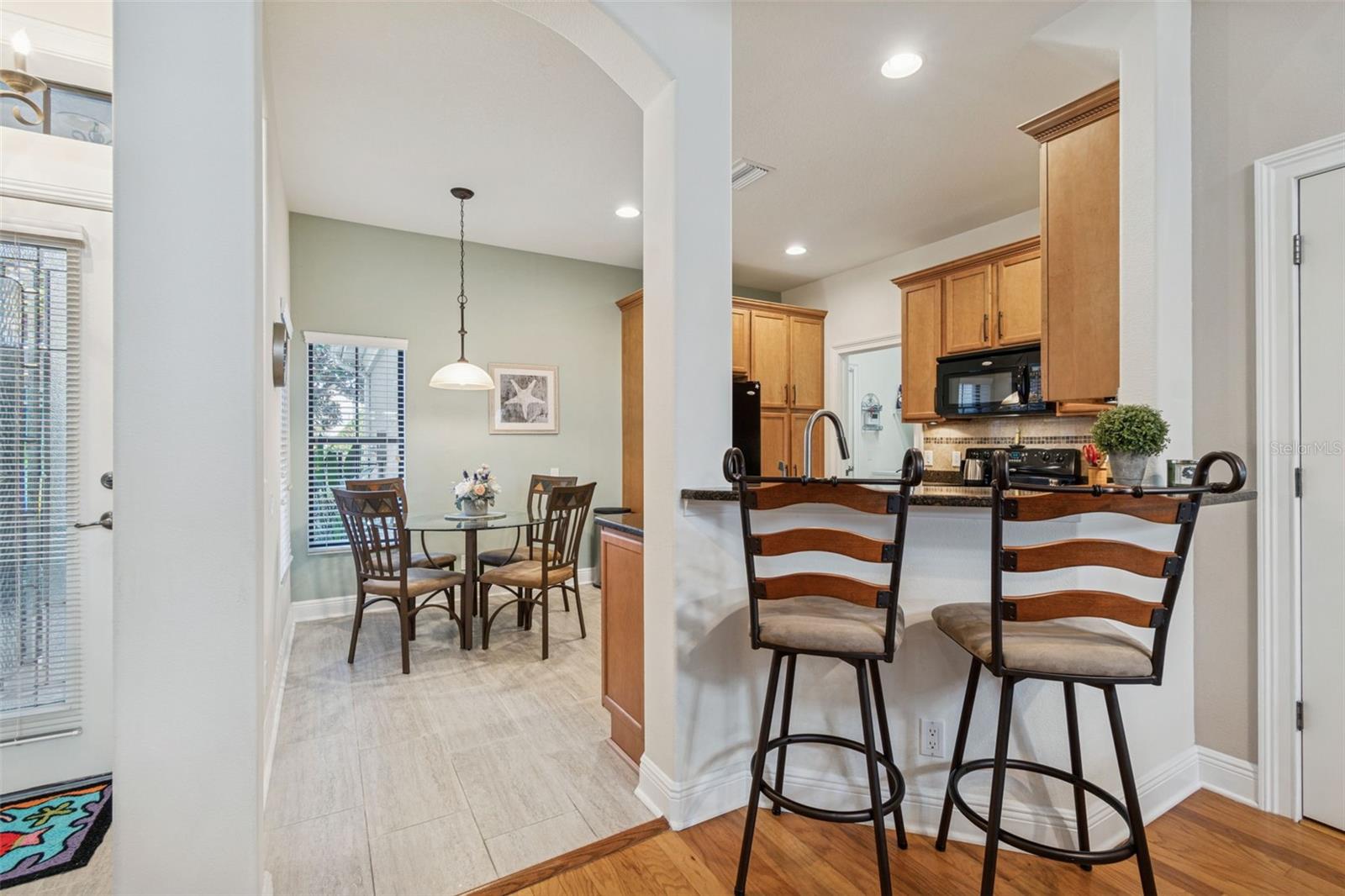 BEACON TRACE TWNHMS - Residential