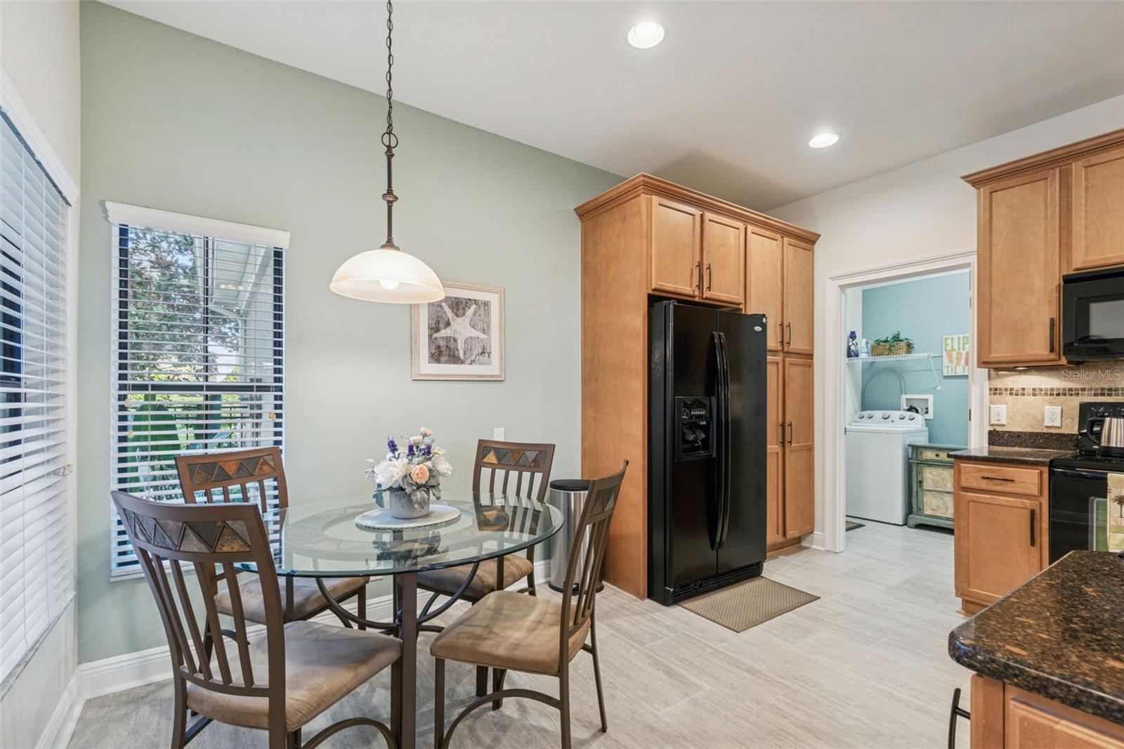 BEACON TRACE TWNHMS - Residential