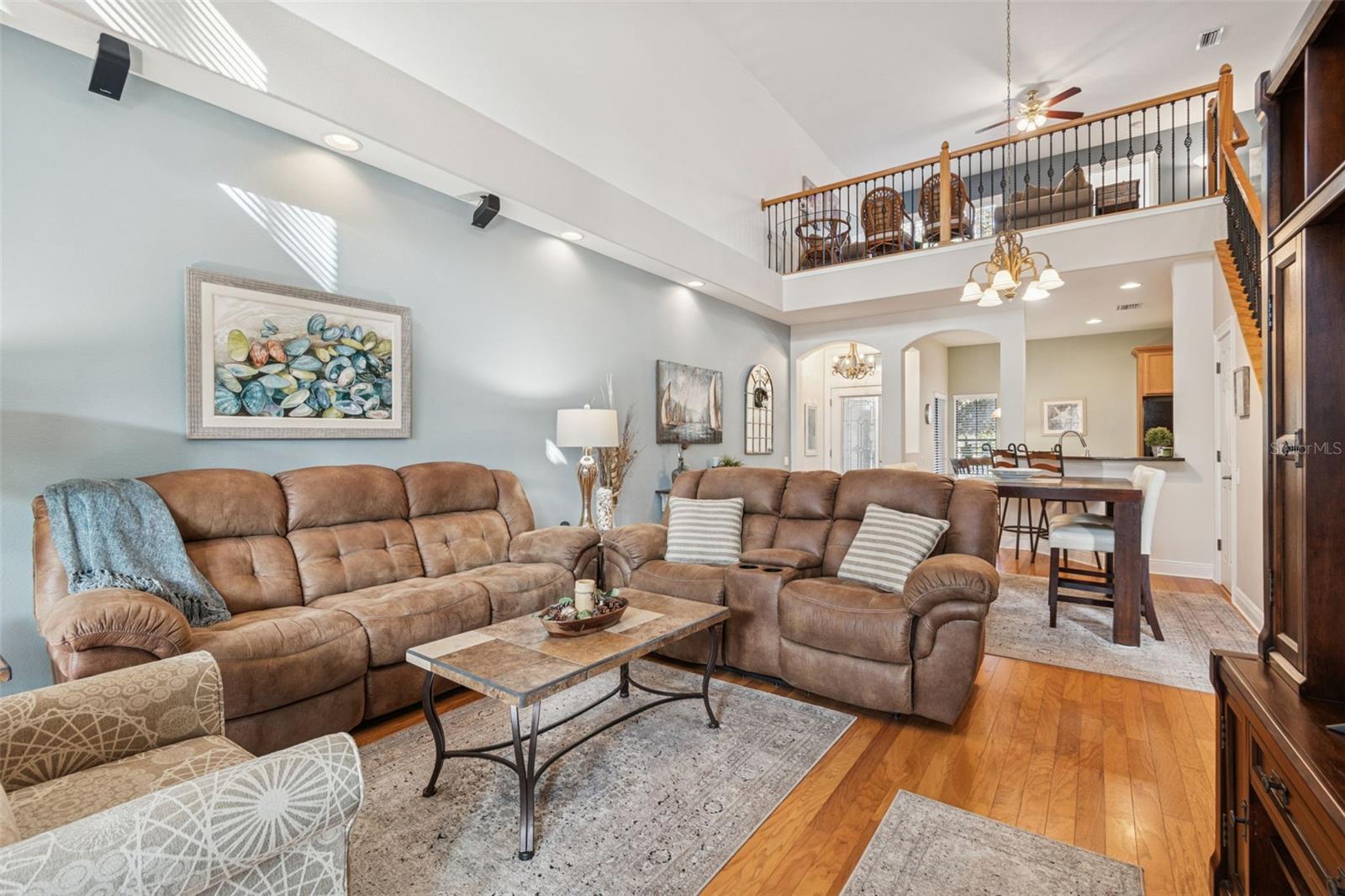 BEACON TRACE TWNHMS - Residential