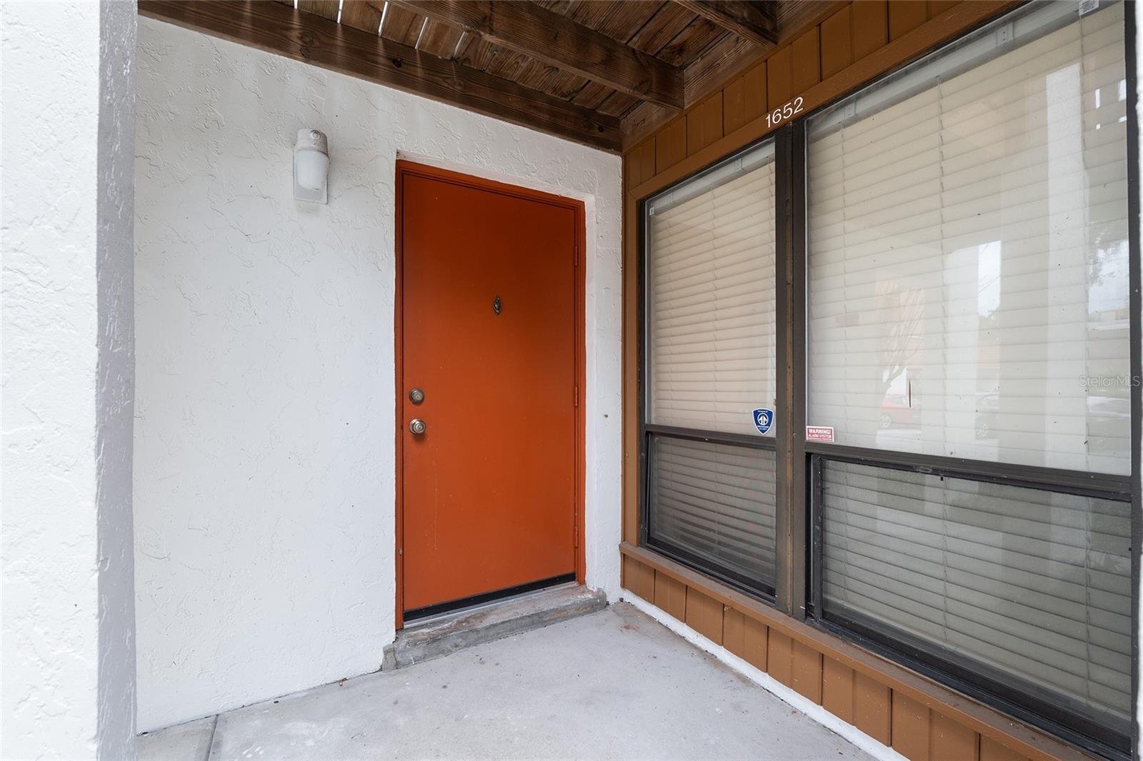 1652 SW 16TH STREET 1652