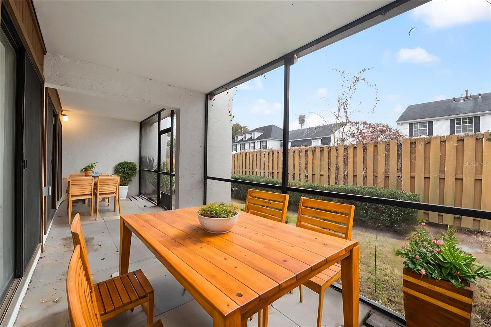 SOMERESET VILLAGE - Residential