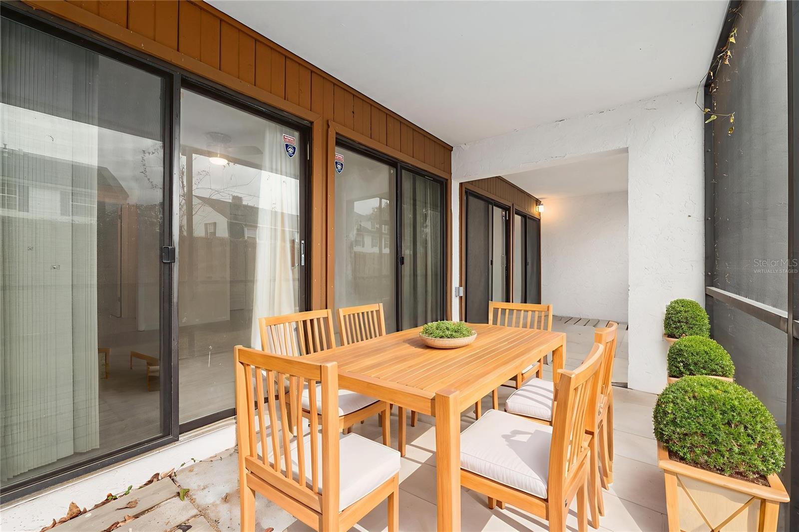 SOMERESET VILLAGE - Residential