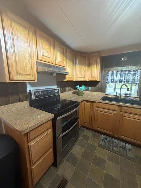 Tiny photo for 6828 State Road 33, Clermont, FL 34714 (MLS # G5115830)