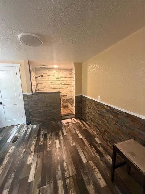 Tiny photo for 6828 State Road 33, Clermont, FL 34714 (MLS # G5115830)