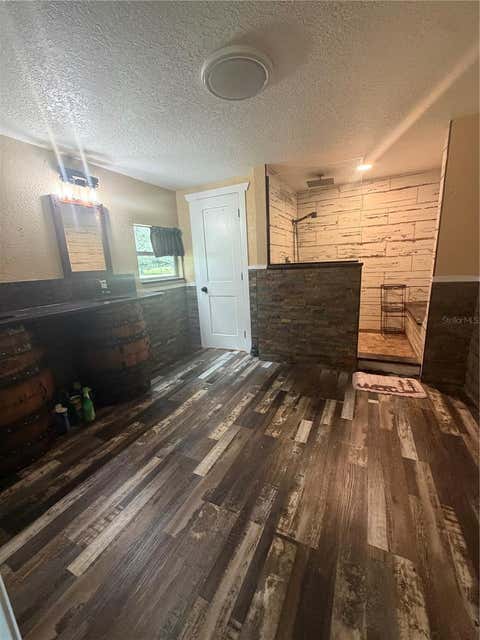 Tiny photo for 6828 State Road 33, Clermont, FL 34714 (MLS # G5115830)