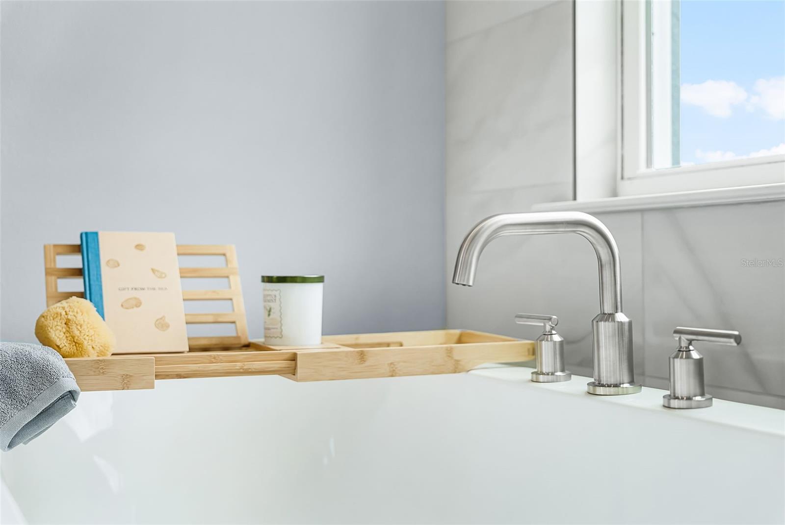 EDEN CREST - Residential