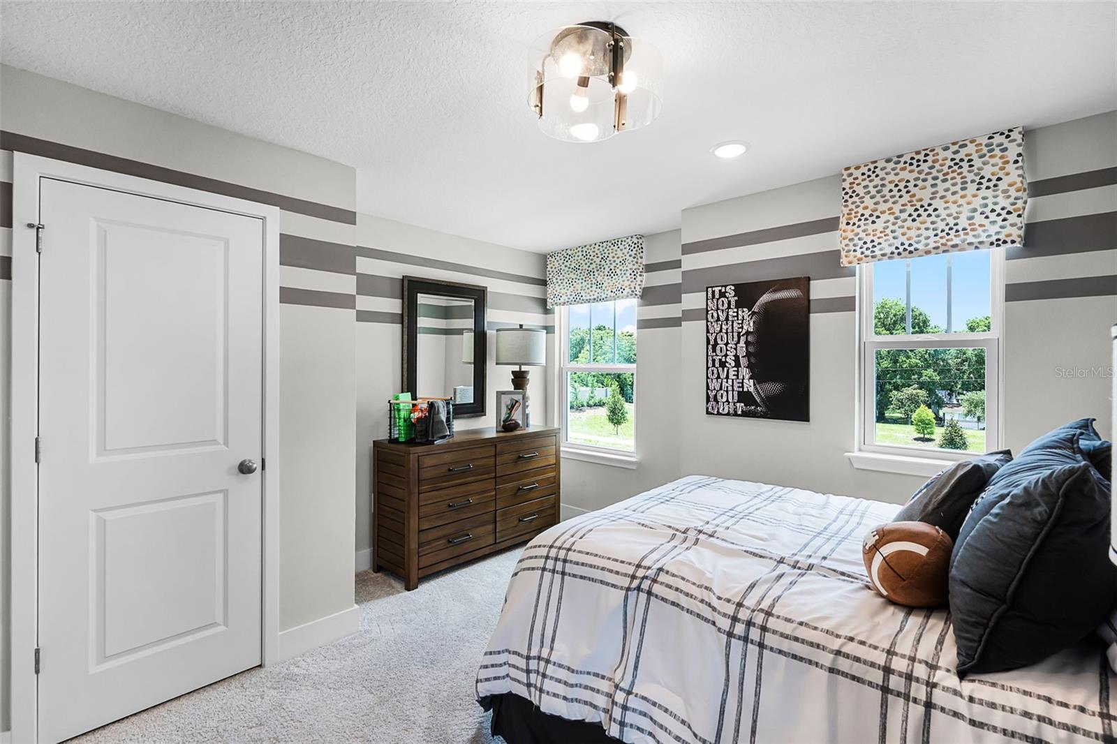 EDEN CREST - Residential