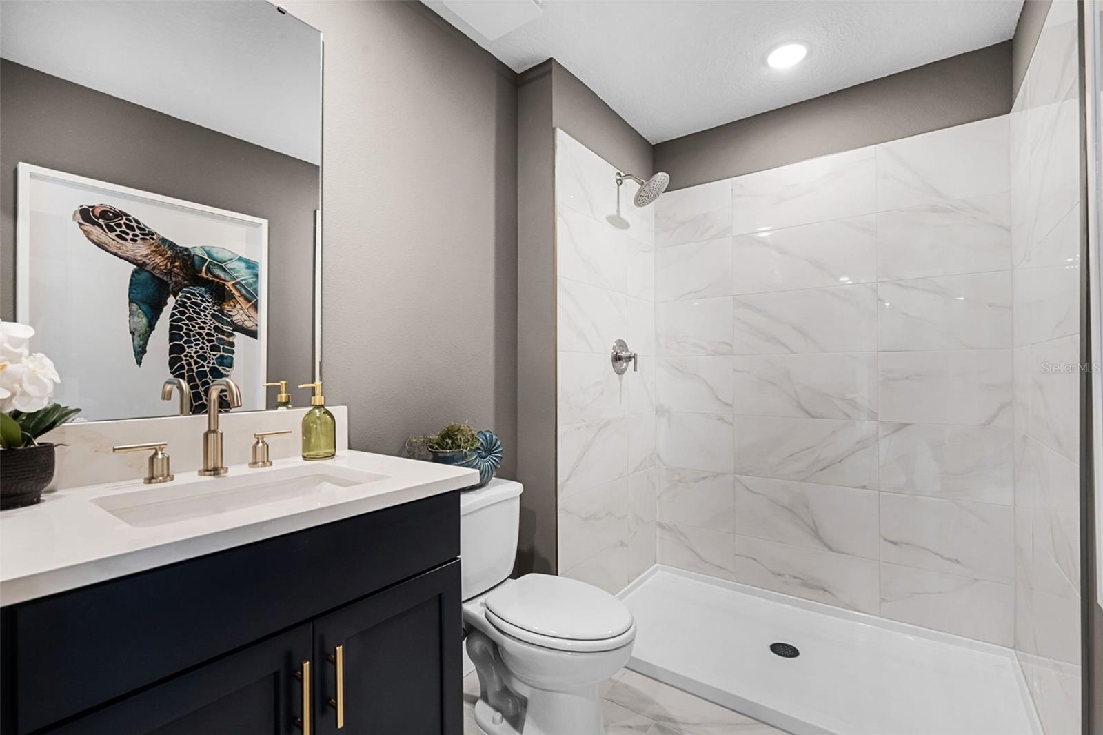 EDEN CREST - Residential