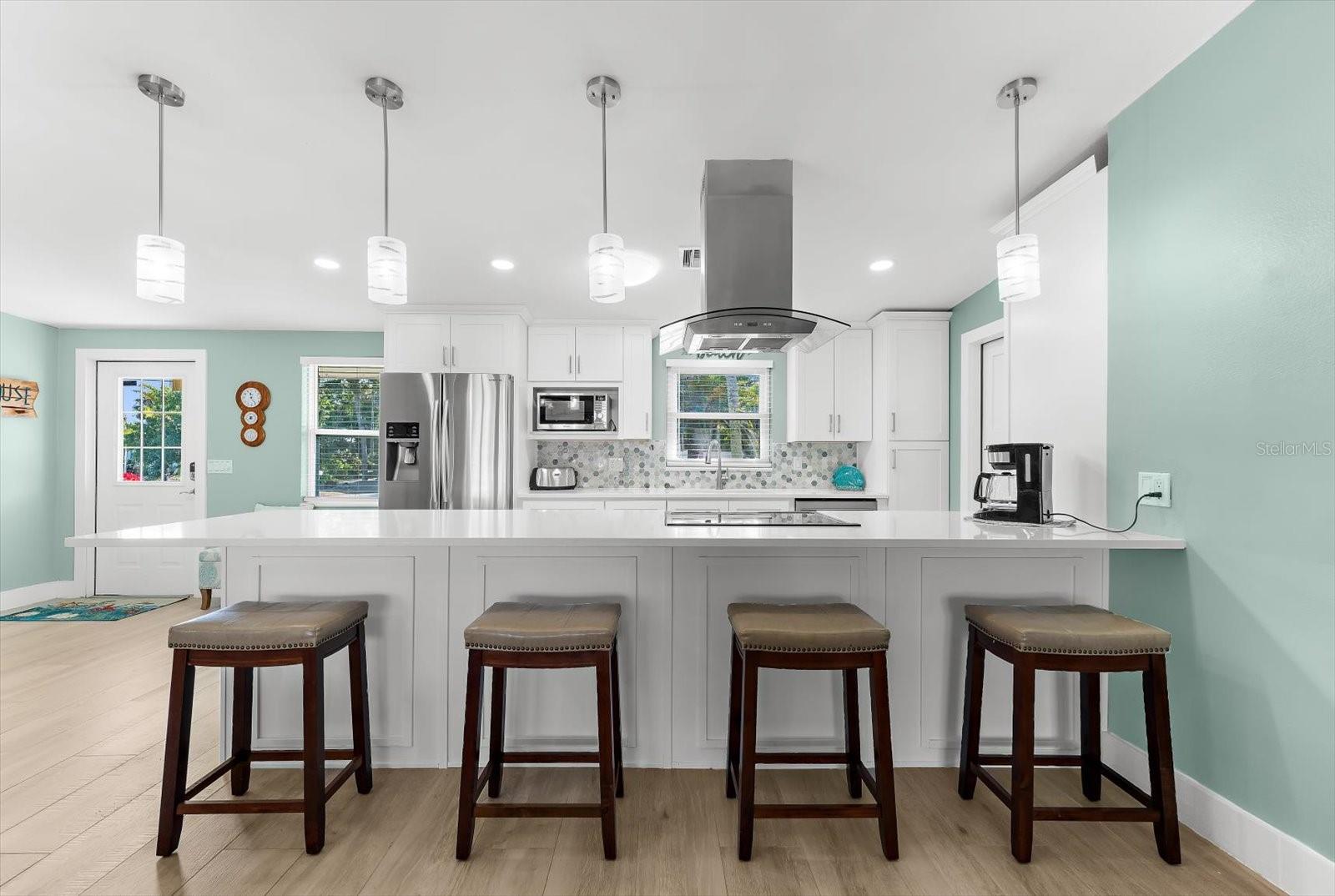 KEY ROYALE TERRACE - Residential