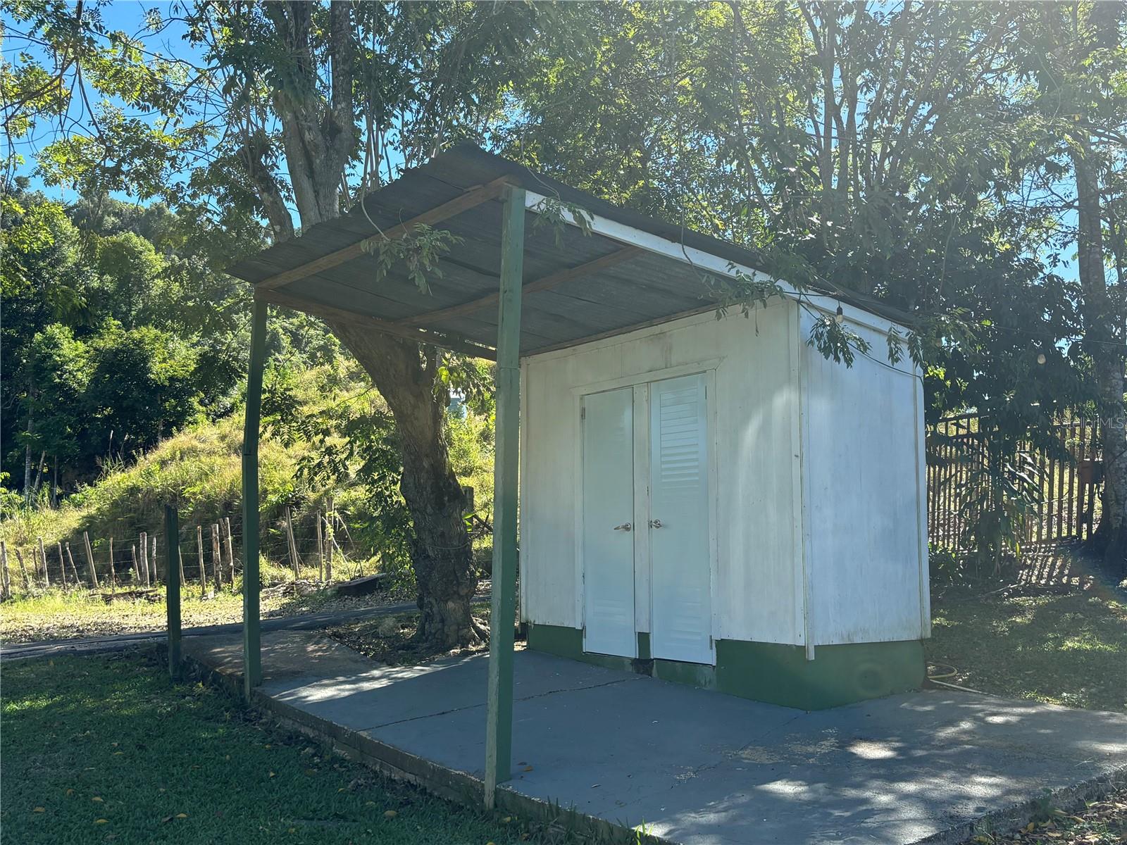 14 PR -146 FRONTON, CIALES - Residential