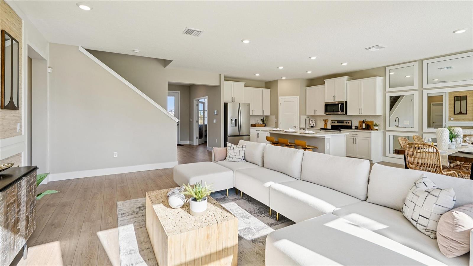 RIDGE AT HEATHBROOK - Residential