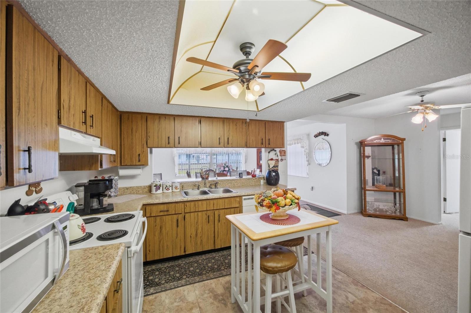 SPRING HILL - Residential