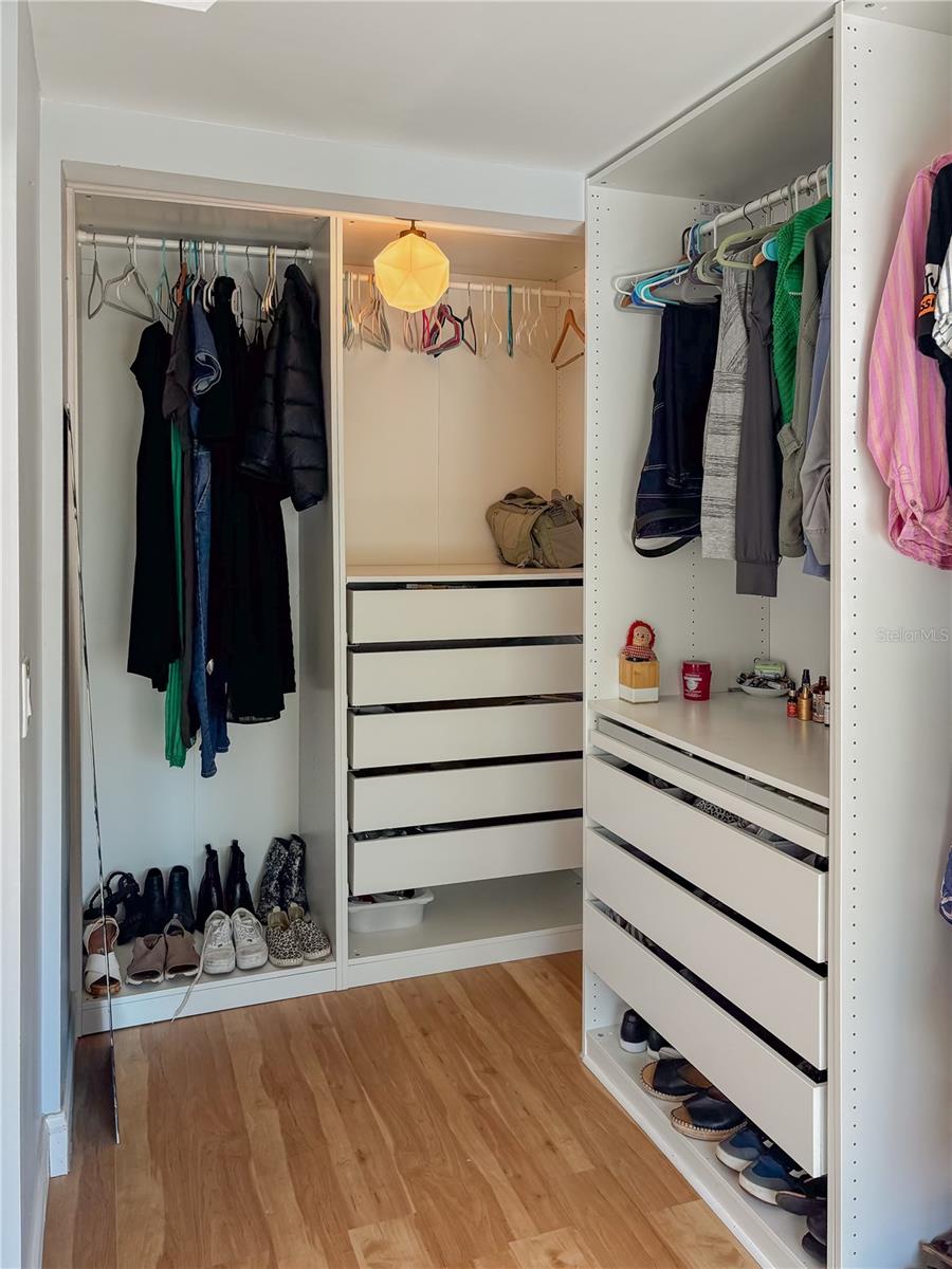 HODGSON - Residential Income