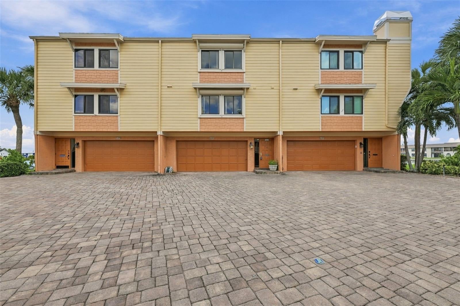 535 HAVEN POINT DRIVE