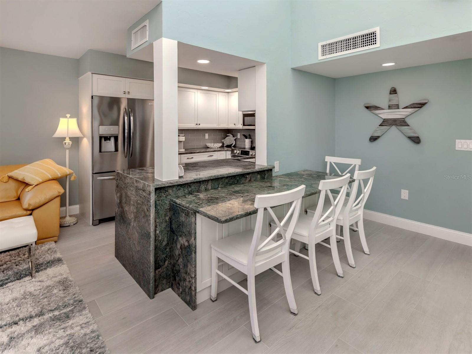 BAHIA VISTA GULF - Residential