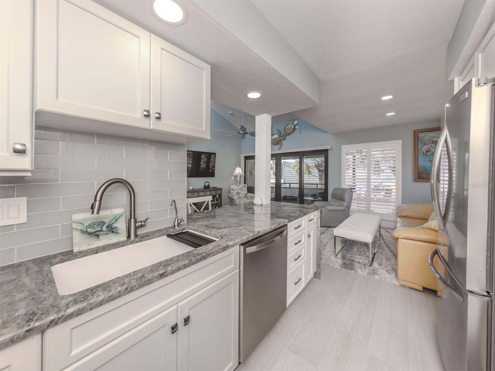 BAHIA VISTA GULF - Residential