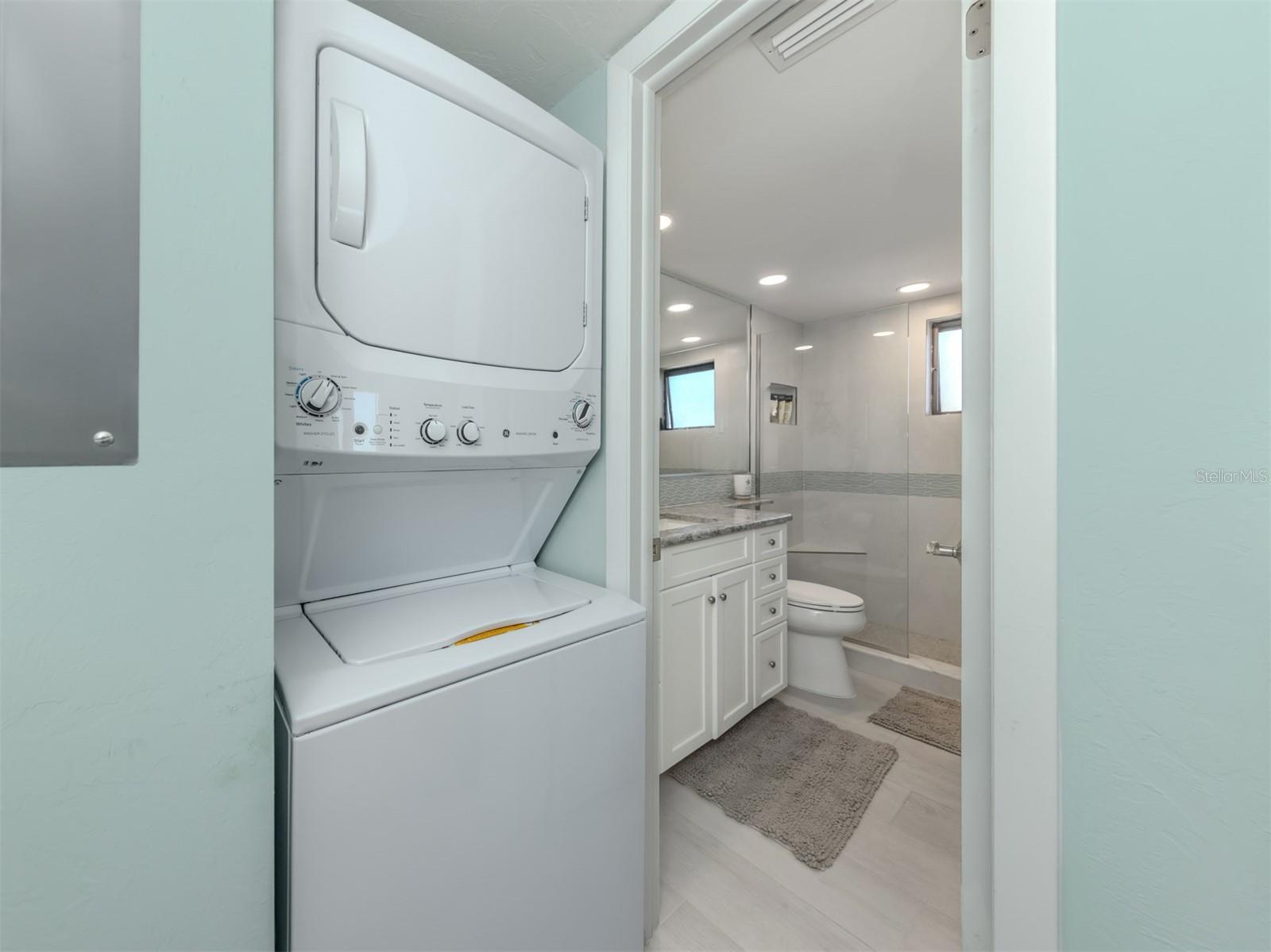 BAHIA VISTA GULF - Residential