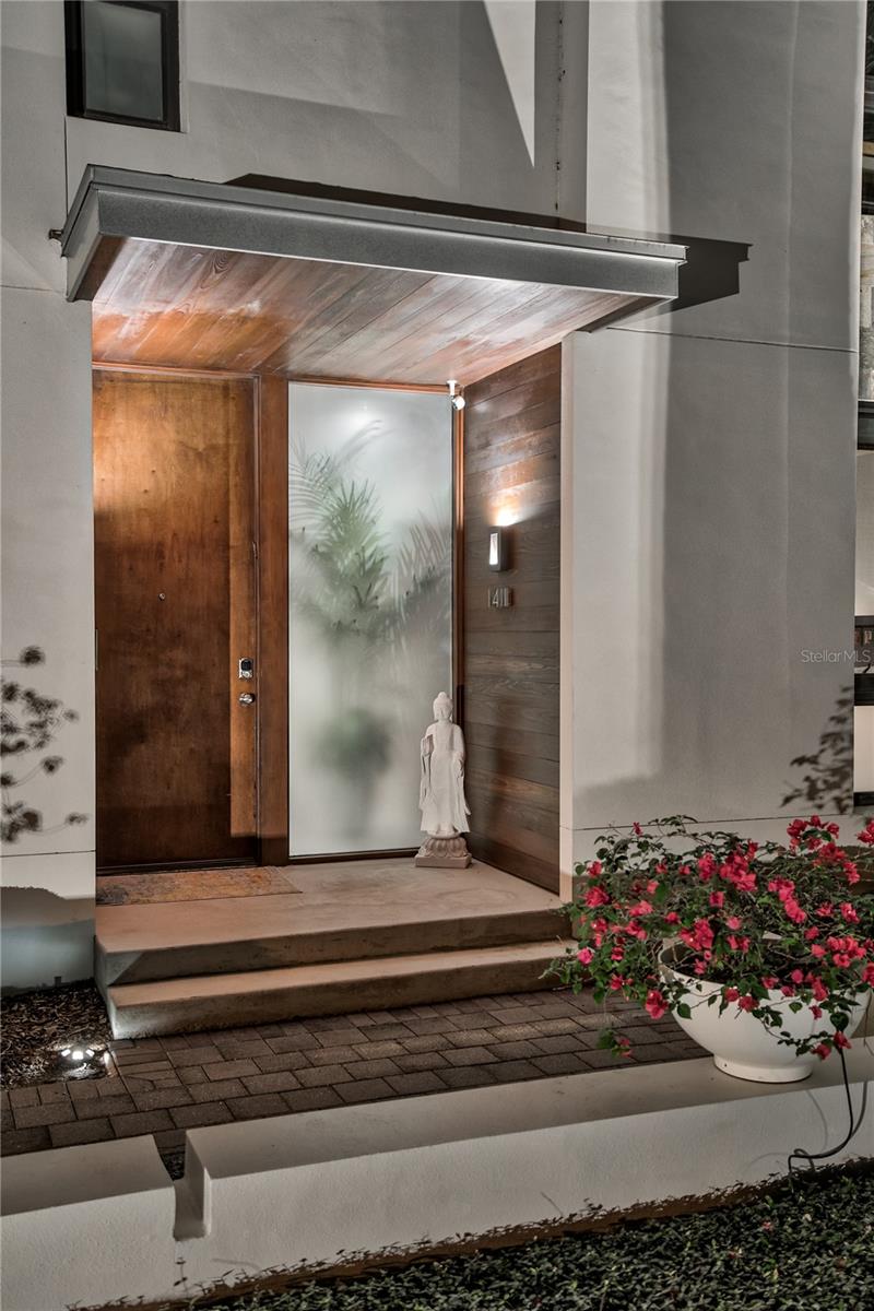 1411 NOTTINGHAM STREET