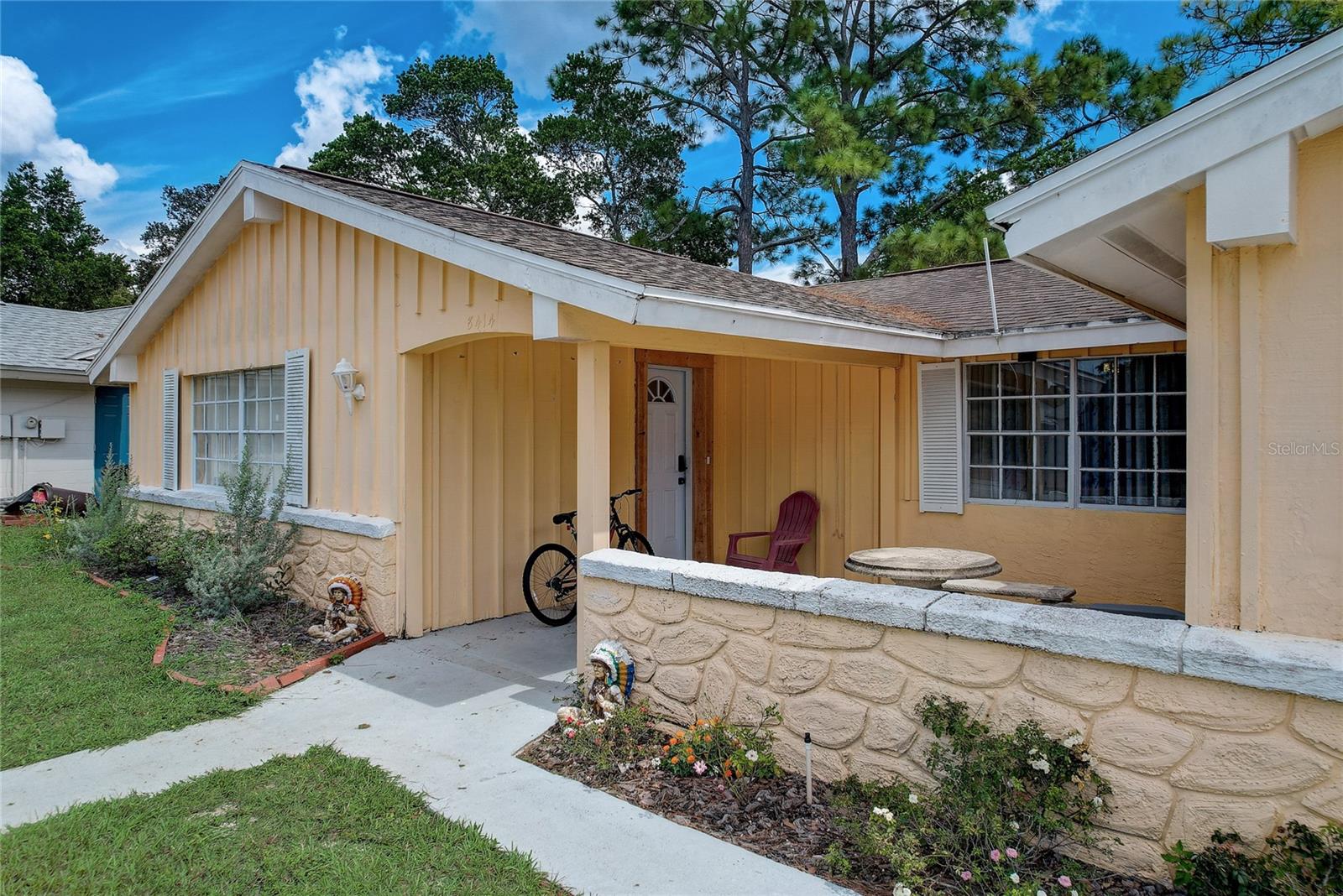 BEACON WOODS VILLAGE - Residential