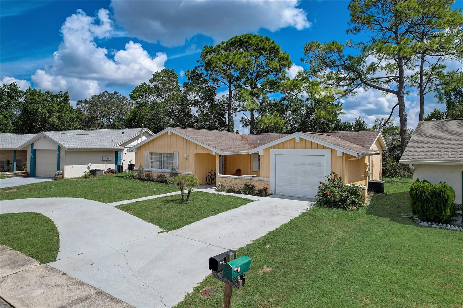 BEACON WOODS VILLAGE - Residential