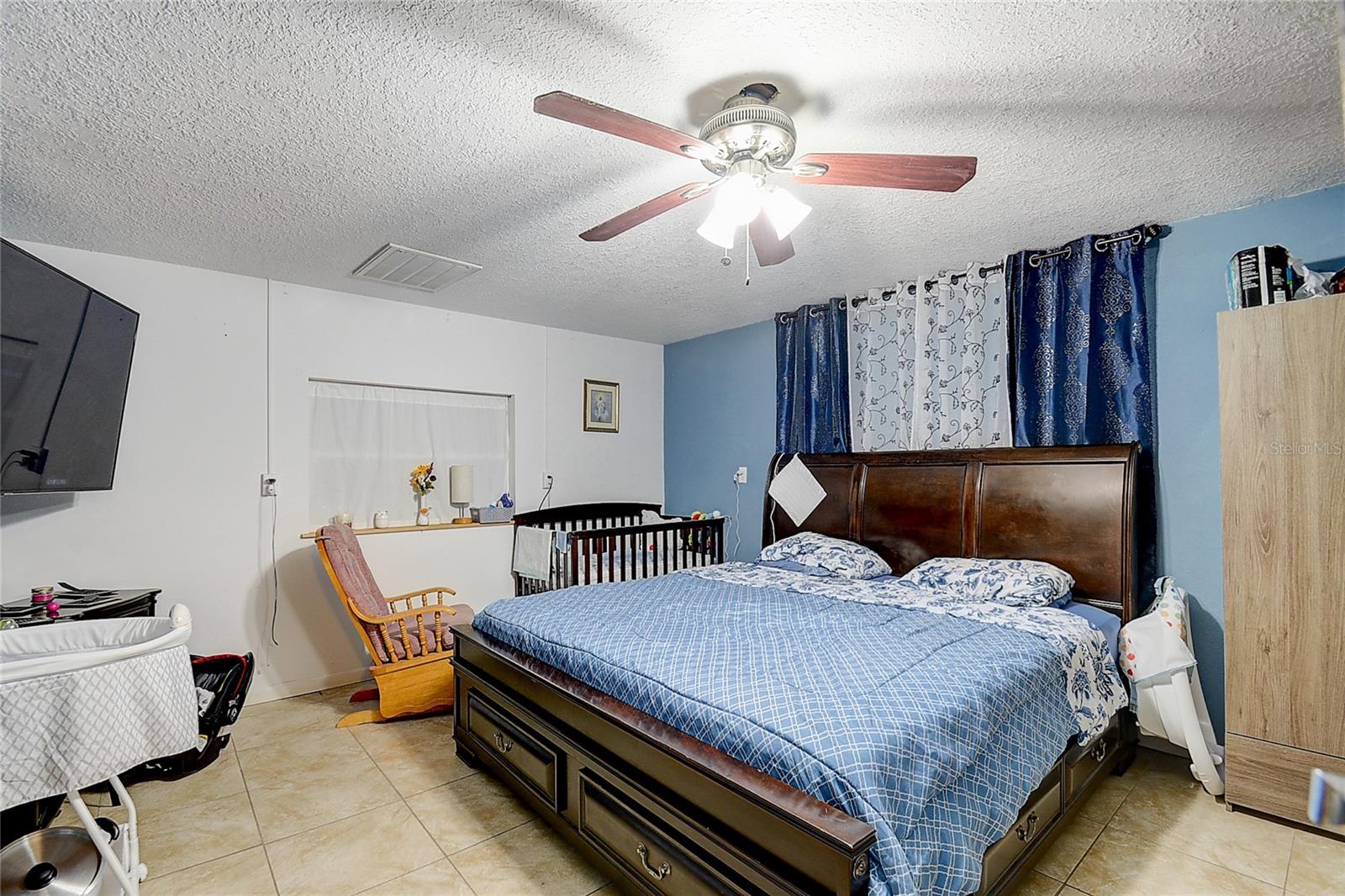 BEACON WOODS VILLAGE - Residential