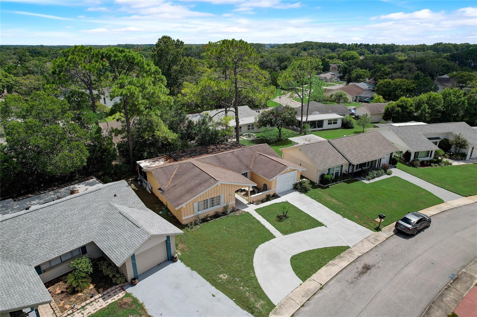 BEACON WOODS VILLAGE - Residential