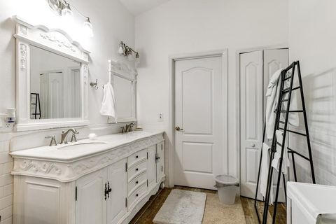 Tiny photo for 1901 Park Forest Boulevard, Mount Dora, FL 32757 (MLS # G5109489)