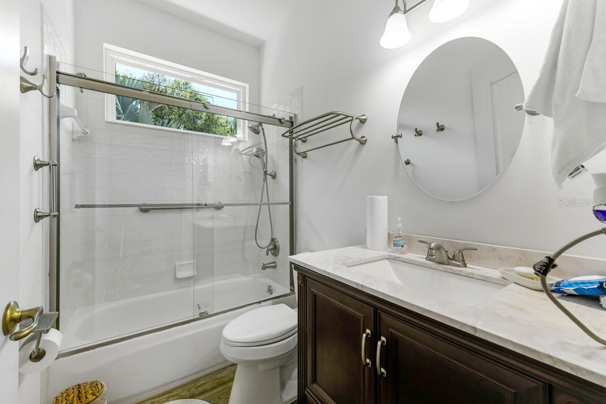 MOUNT DORA COUNTRY CLUB MOUNT DORA UNIT 01 - Residential