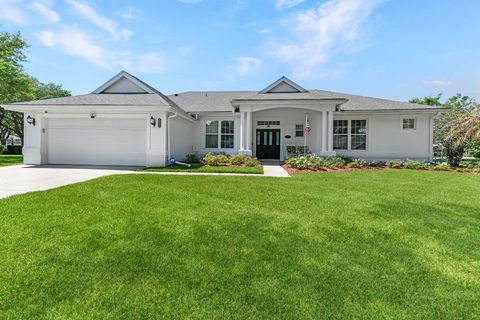 Tiny photo for 1901 Park Forest Boulevard, Mount Dora, FL 32757 (MLS # G5109489)