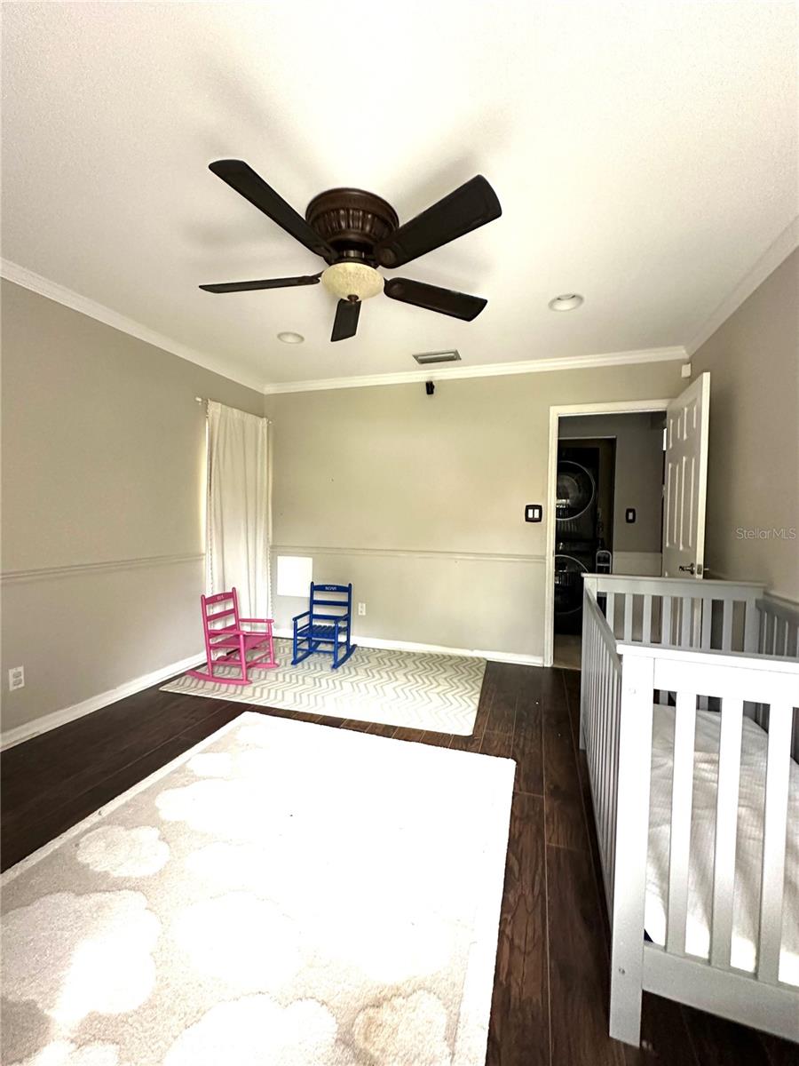 ASPENWOOD AT GRENELEFE PH 01 CONDO - Residential