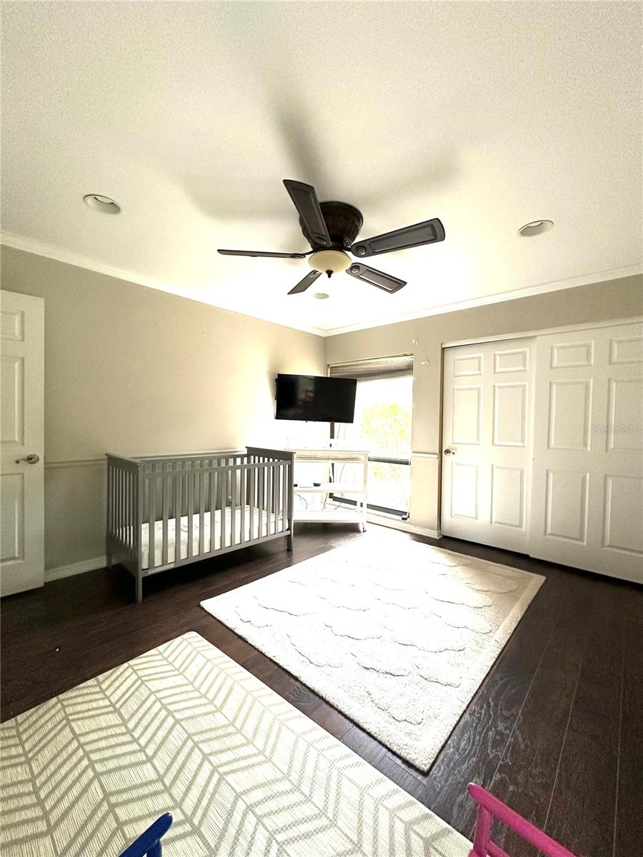 ASPENWOOD AT GRENELEFE PH 01 CONDO - Residential