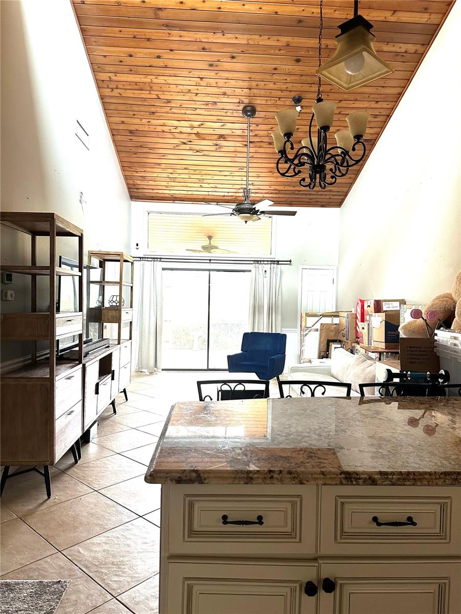 ASPENWOOD AT GRENELEFE PH 01 CONDO - Residential