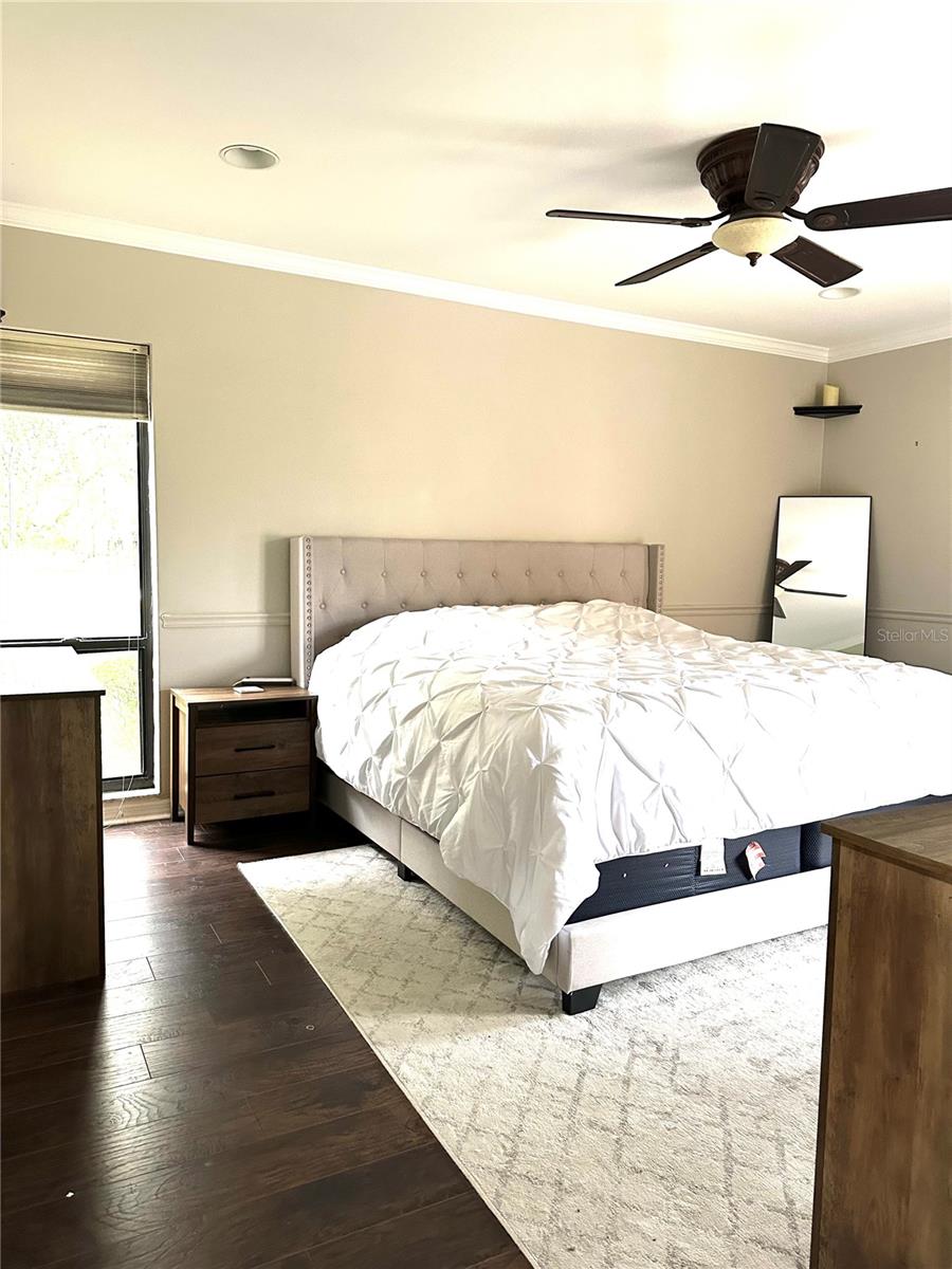 ASPENWOOD AT GRENELEFE PH 01 CONDO - Residential