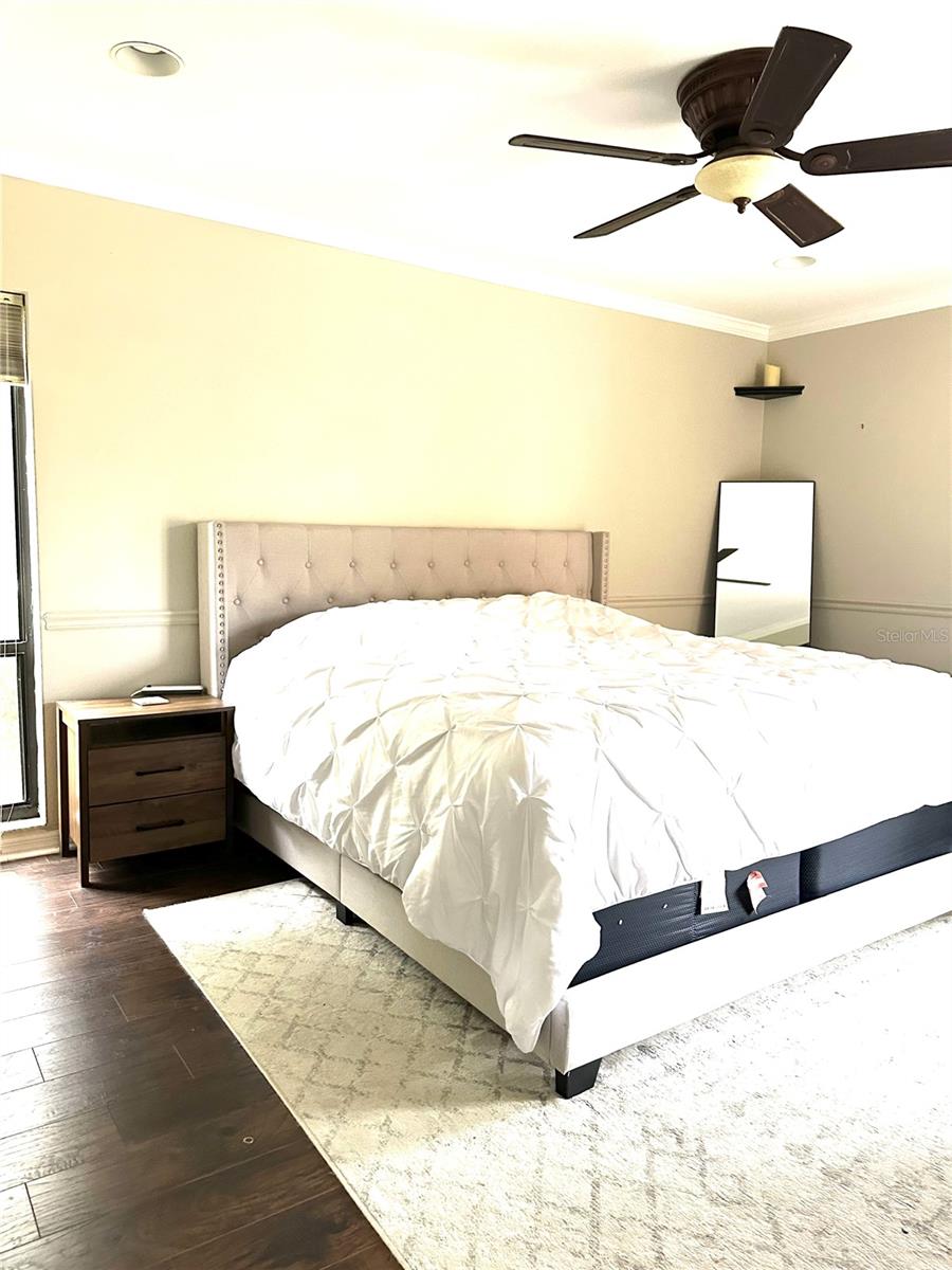 ASPENWOOD AT GRENELEFE PH 01 CONDO - Residential