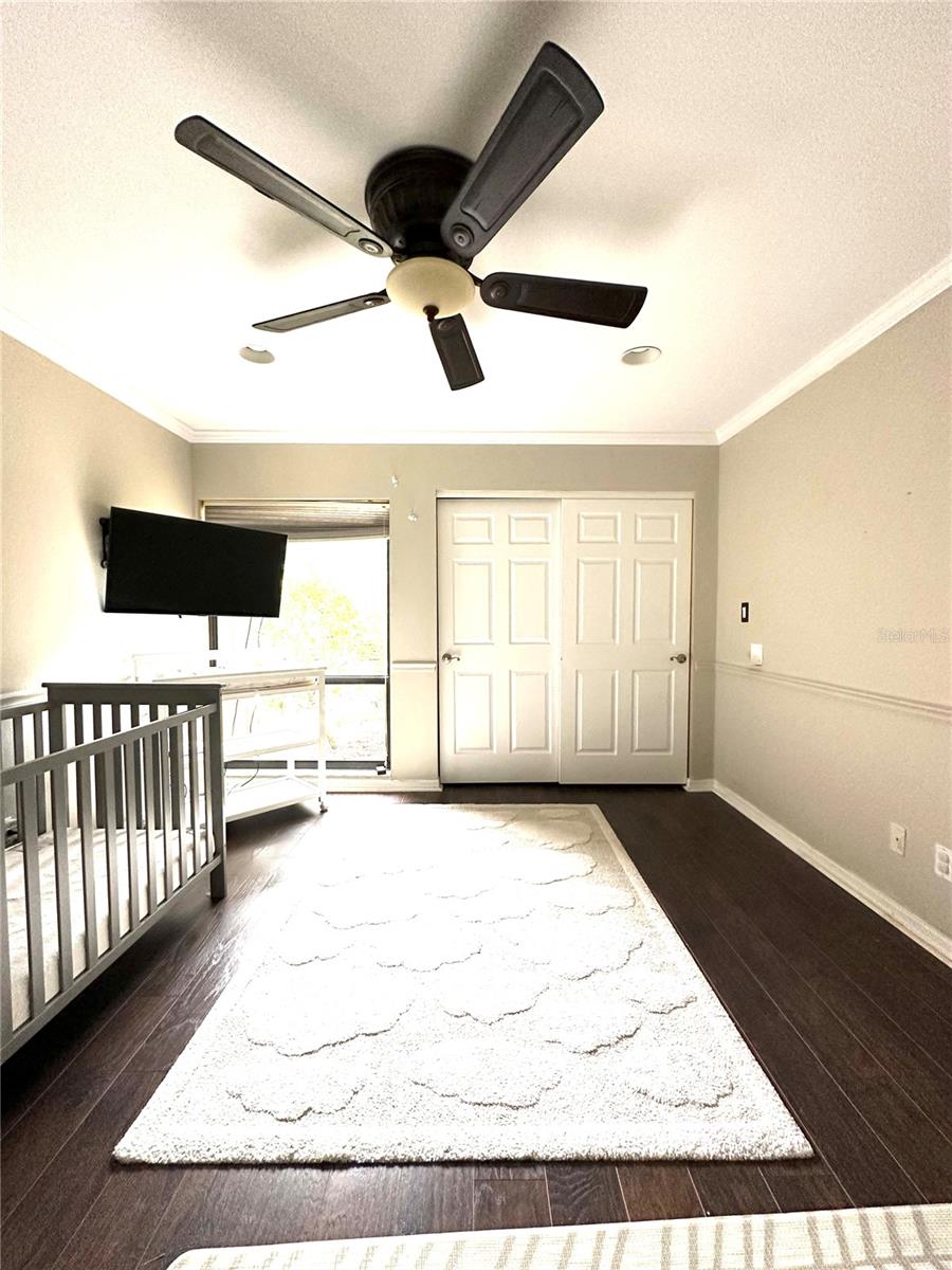 ASPENWOOD AT GRENELEFE PH 01 CONDO - Residential