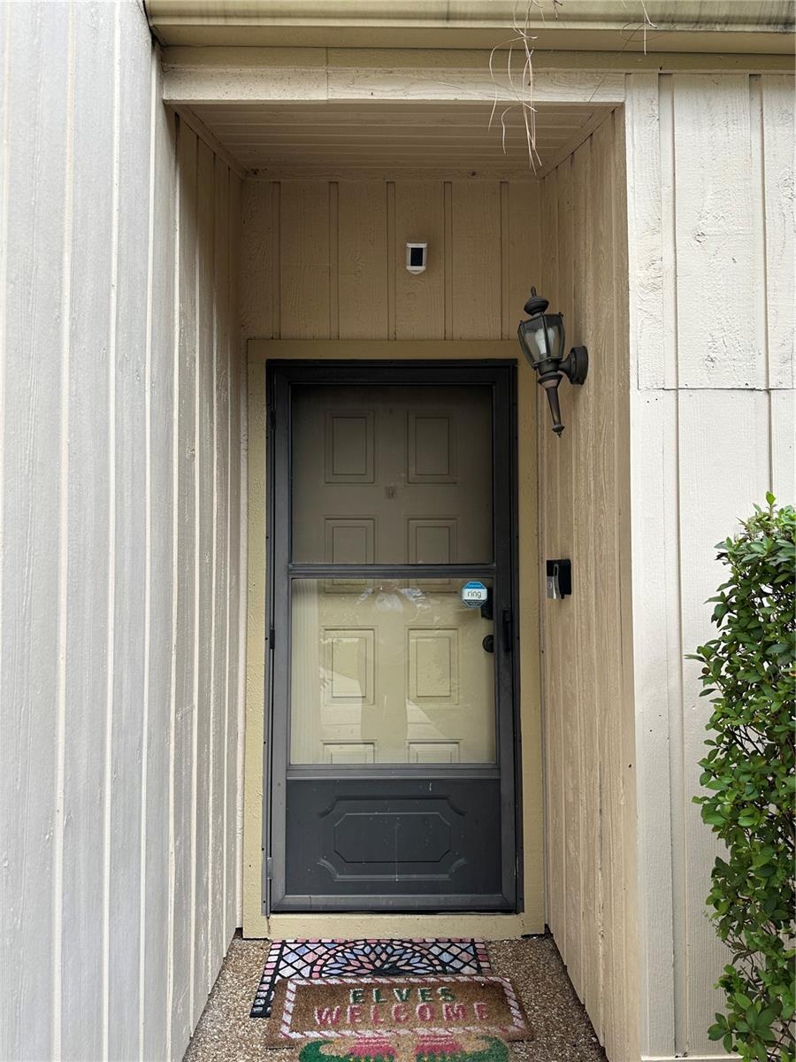 ASPENWOOD AT GRENELEFE PH 01 CONDO - Residential