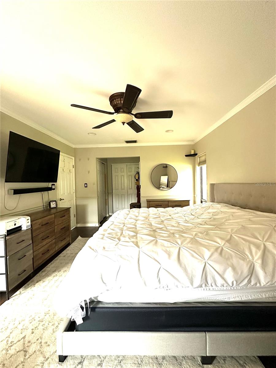 ASPENWOOD AT GRENELEFE PH 01 CONDO - Residential