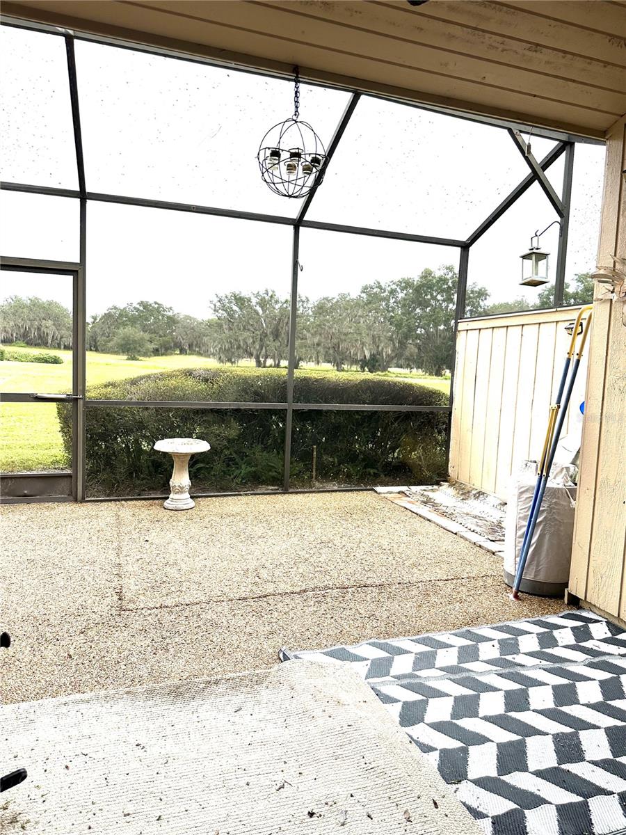 ASPENWOOD AT GRENELEFE PH 01 CONDO - Residential