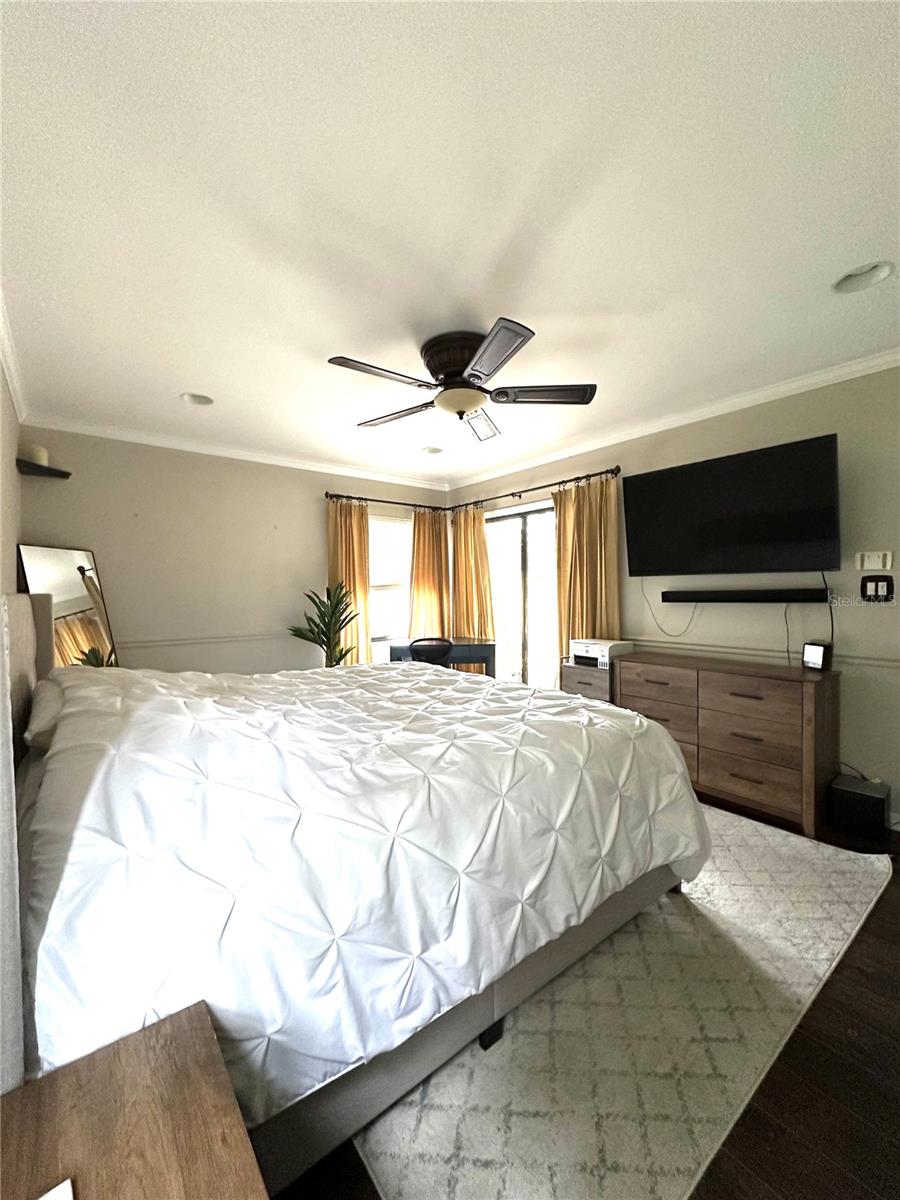 ASPENWOOD AT GRENELEFE PH 01 CONDO - Residential