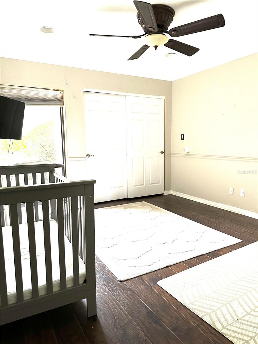 ASPENWOOD AT GRENELEFE PH 01 CONDO - Residential