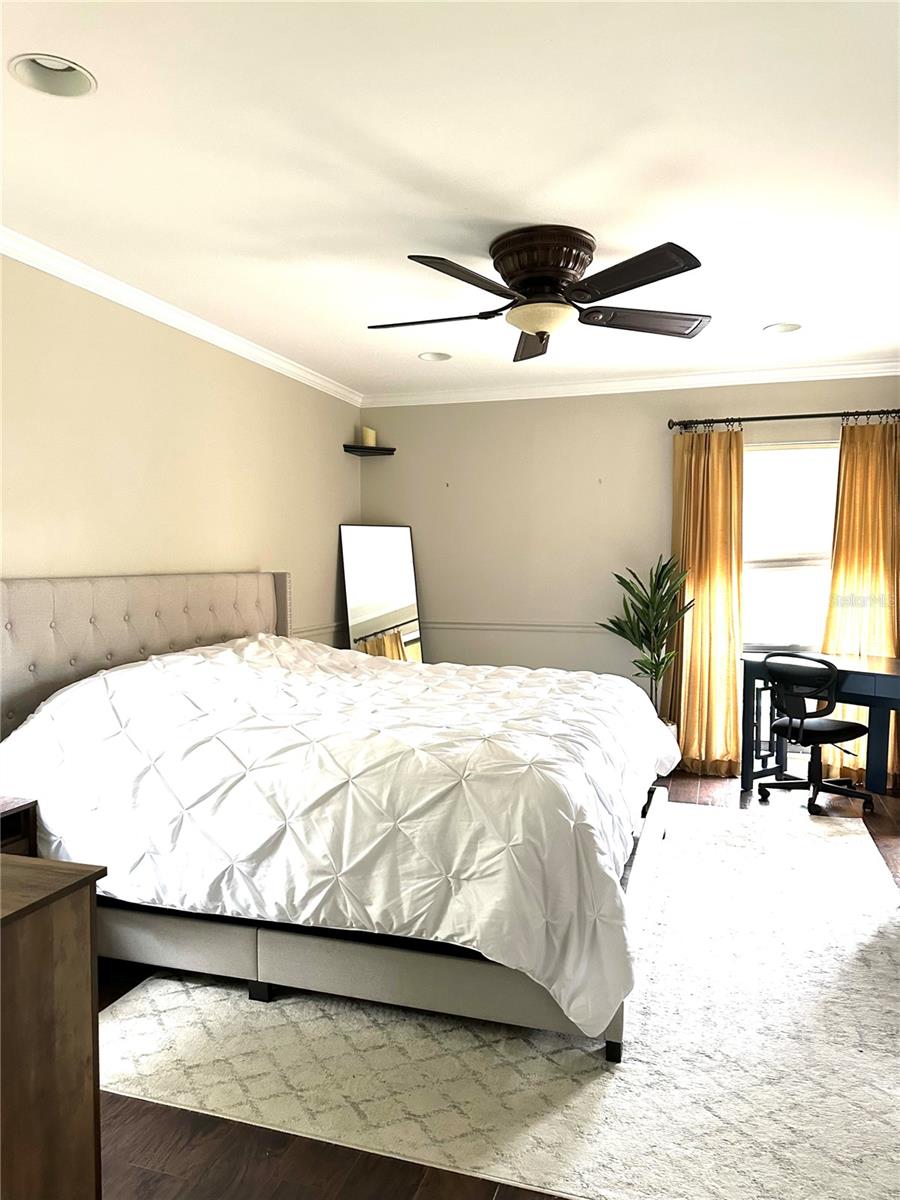 ASPENWOOD AT GRENELEFE PH 01 CONDO - Residential