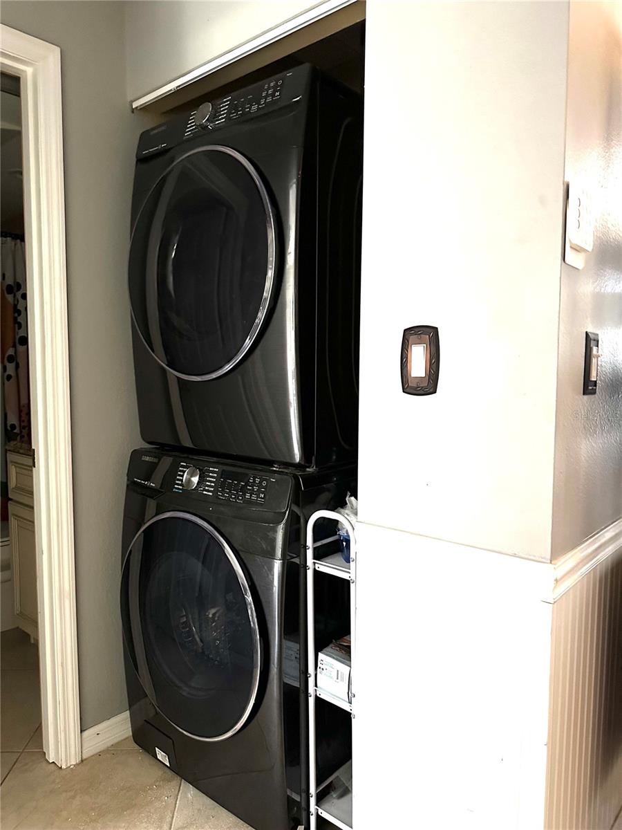 ASPENWOOD AT GRENELEFE PH 01 CONDO - Residential